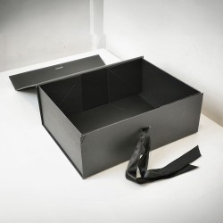  Premier Magnetic Gift Box with Ribbon